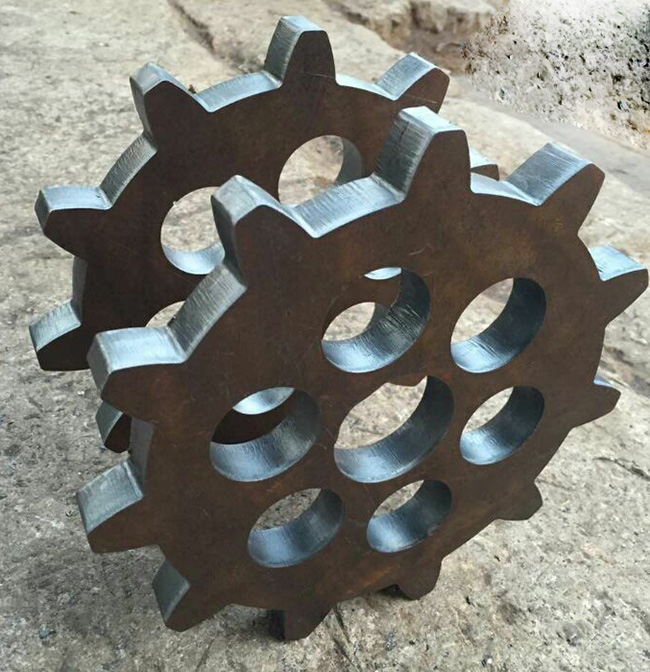 �����и�